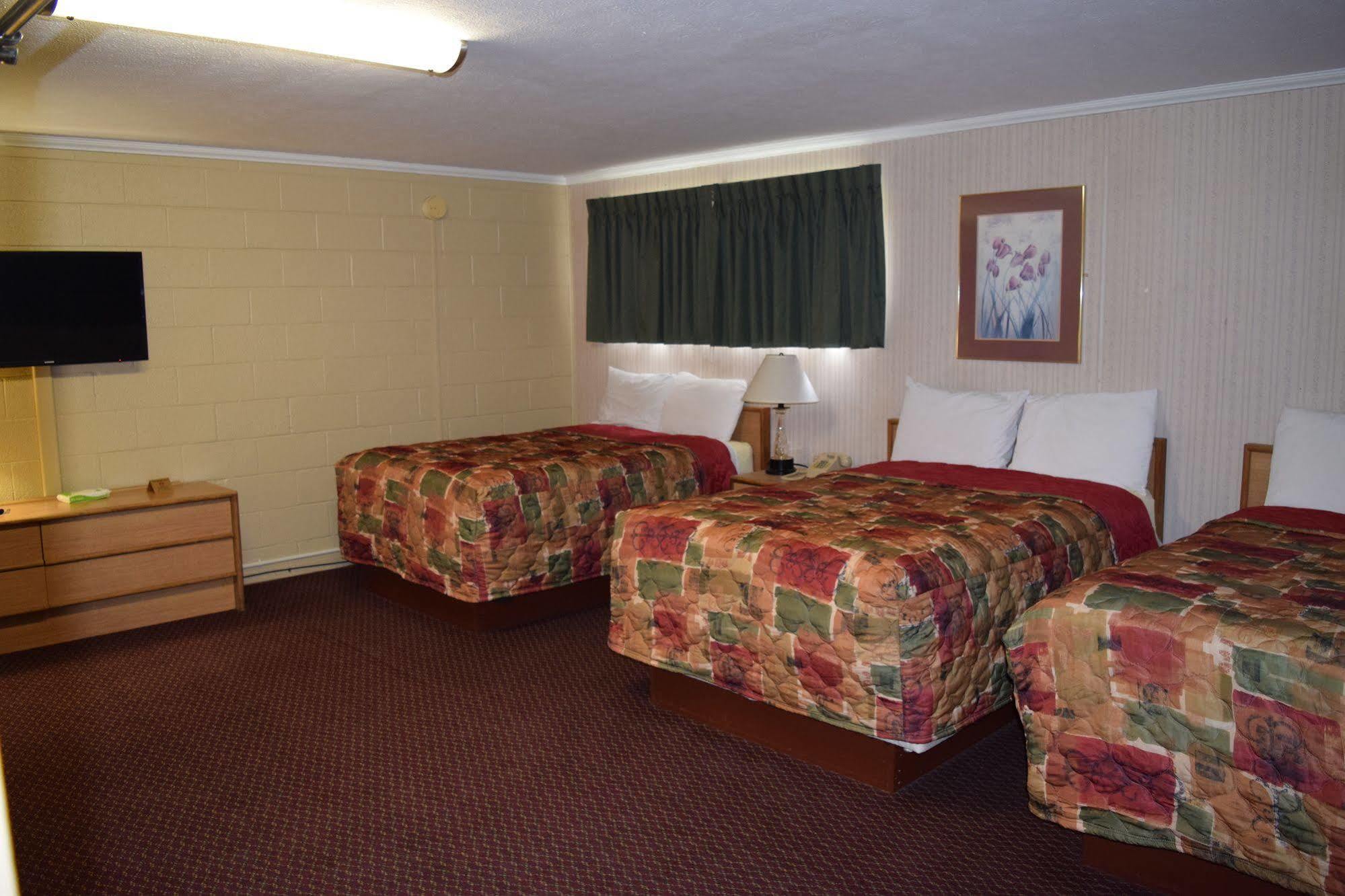 Economy Inn Taylorville Exterior foto