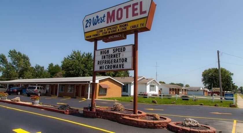Economy Inn Taylorville Exterior foto